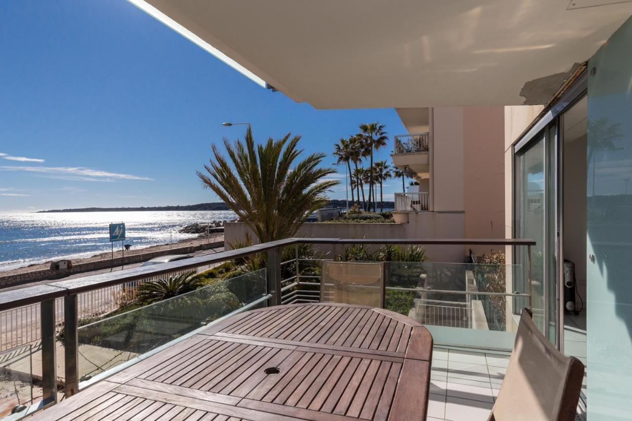 Cannes Beachfront Terrace: Bright Two-Bedroom with Sea Views Exterior photo